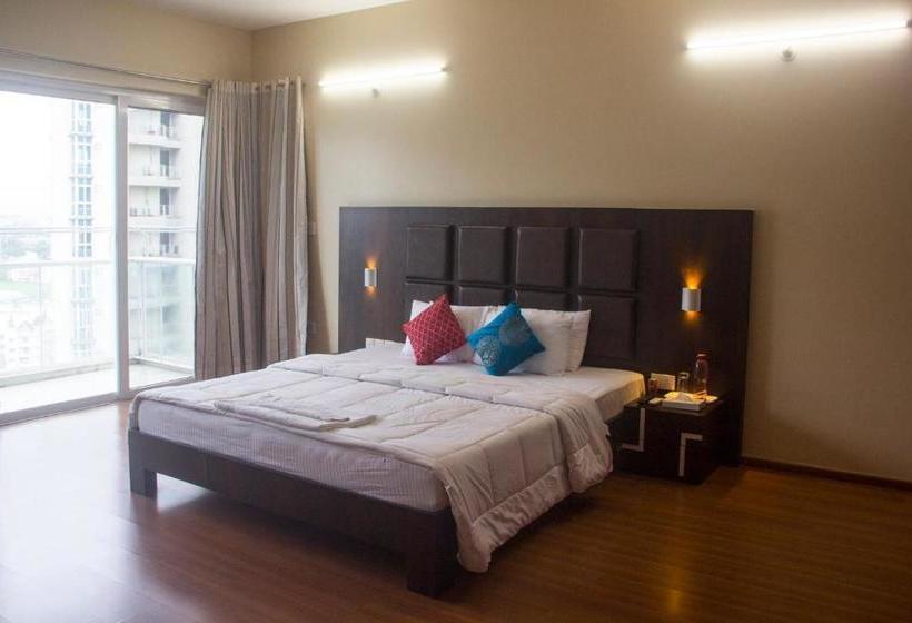 민박 Amanora Park Town