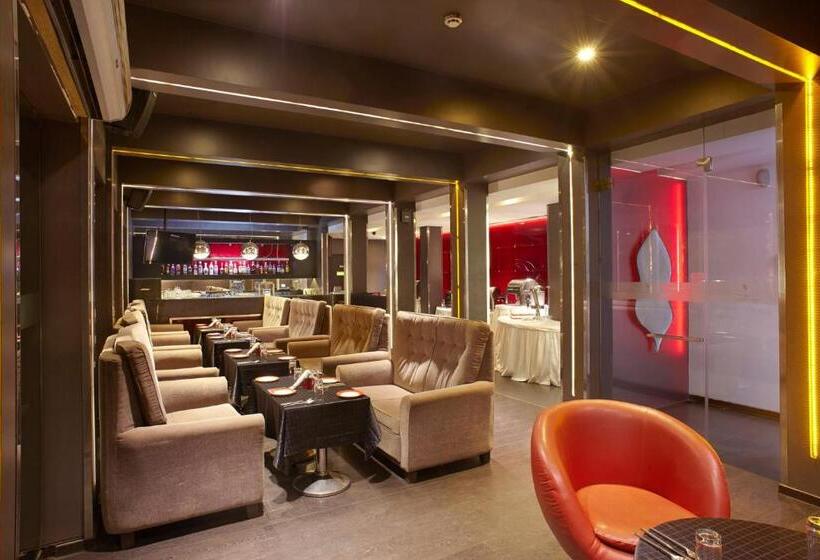 Fahrenheit Hotels & Resorts