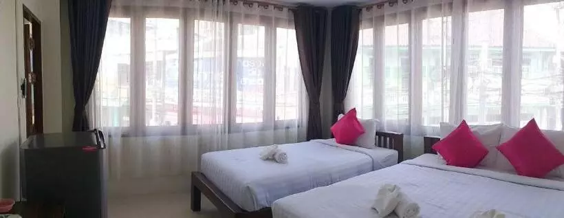هتل Ban Mae Boonthong