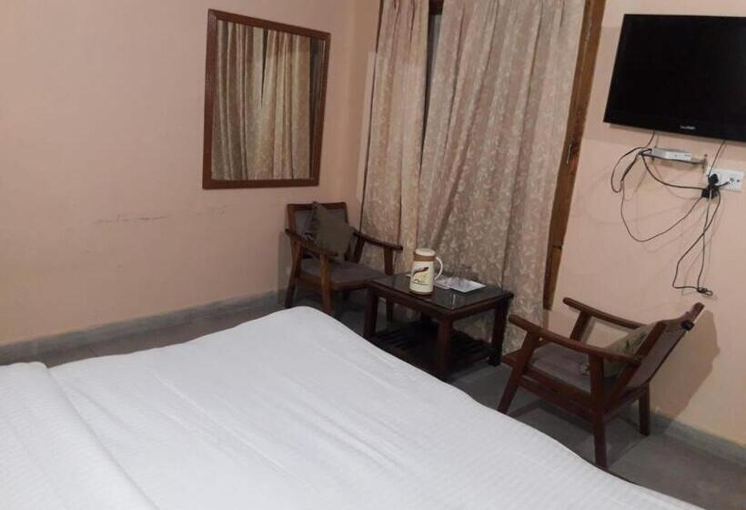 Hotell Stayapart I The Maple Residences   Lake Front