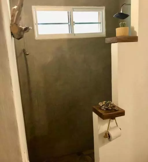 Majatalo Twoten° Surf Home