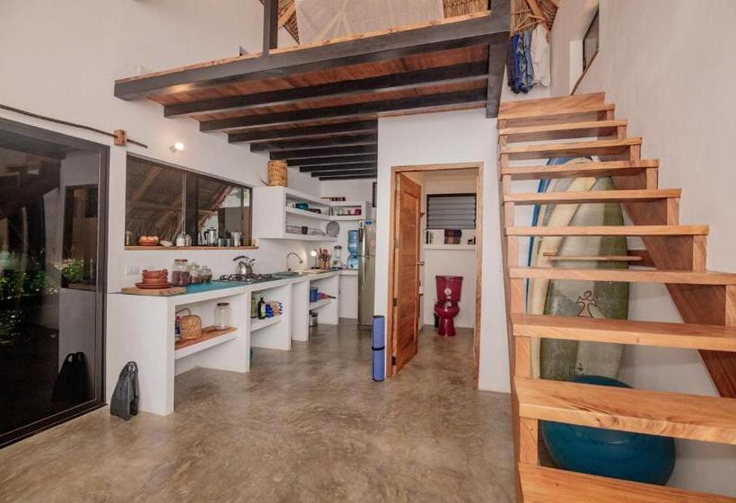 بنسيون Twoten° Surf Home