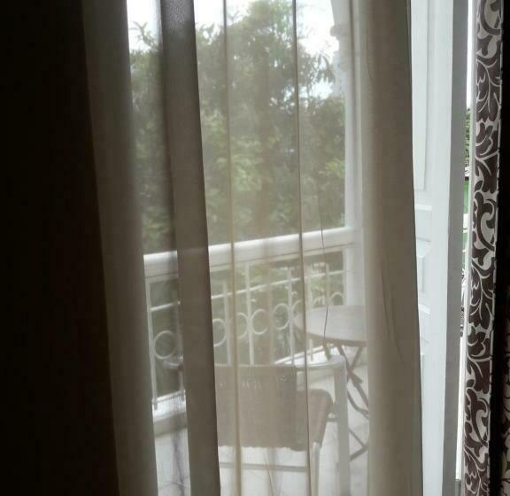 پانسیون White Guest House