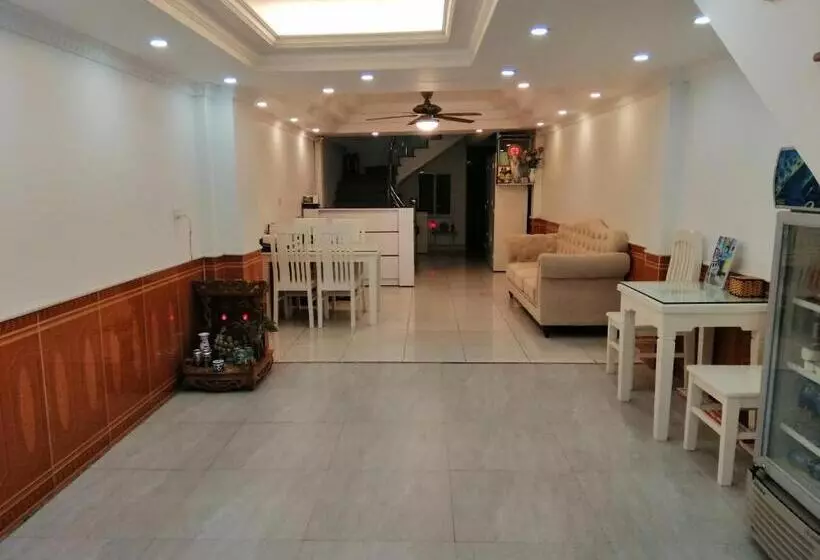 Roma Hotel Noi Bai Airport