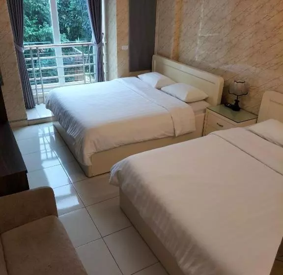 Roma Hotel Noi Bai Airport