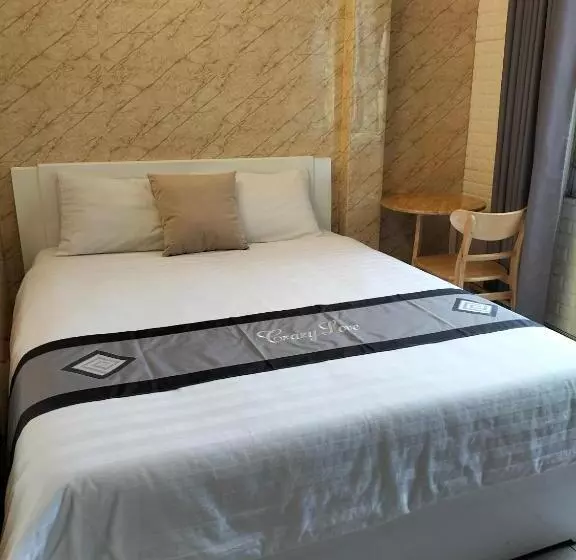 Roma Hotel Noi Bai Airport