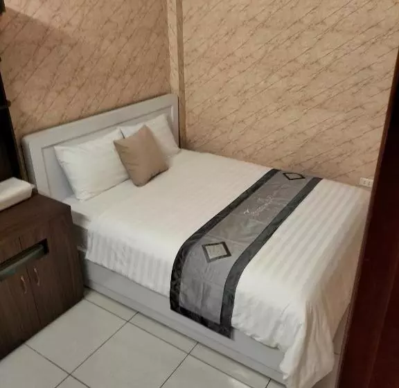 Roma Hotel Noi Bai Airport