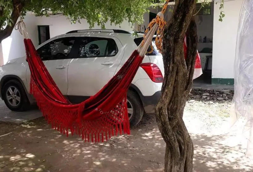 Retkeilymaja Casa Vania En Mompoxx Centro Histórico Con Parqueadero En El
