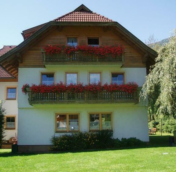 Appartement Pension Grasser