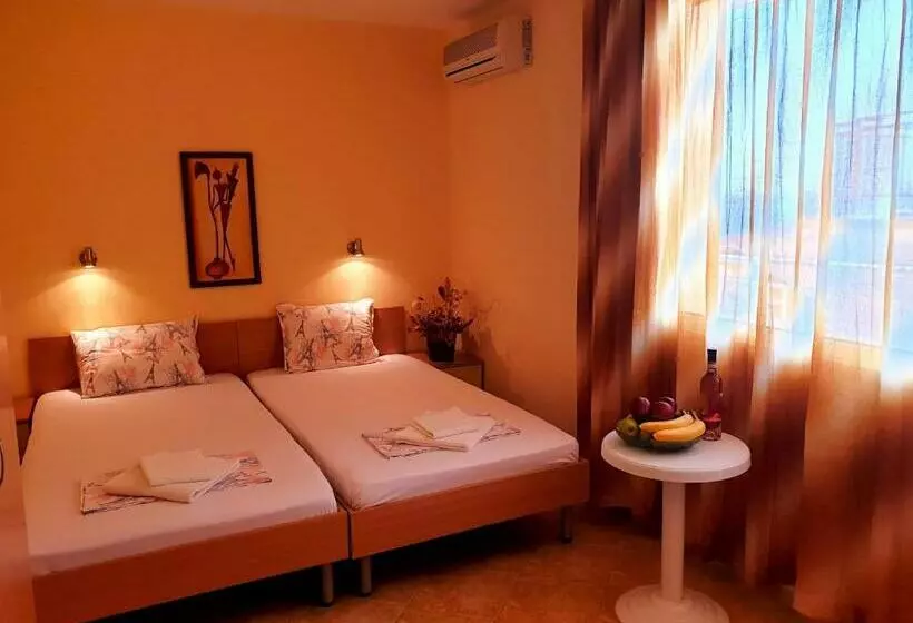 Family Hotel Rosi