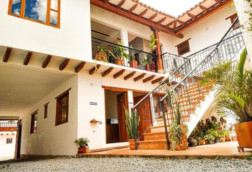 Отель La Villa De Santa Ana