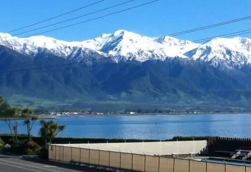 Inn The Bay Bed & Breakfast