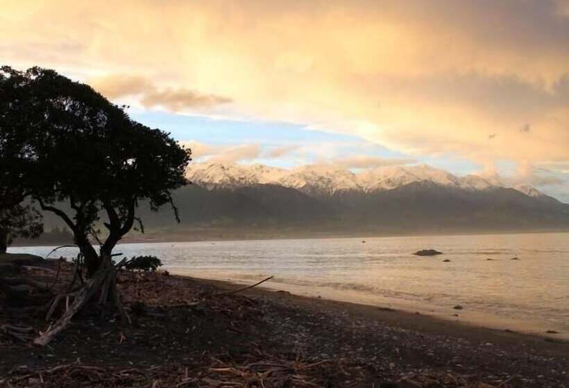 Inn The Bay Bed & Breakfast