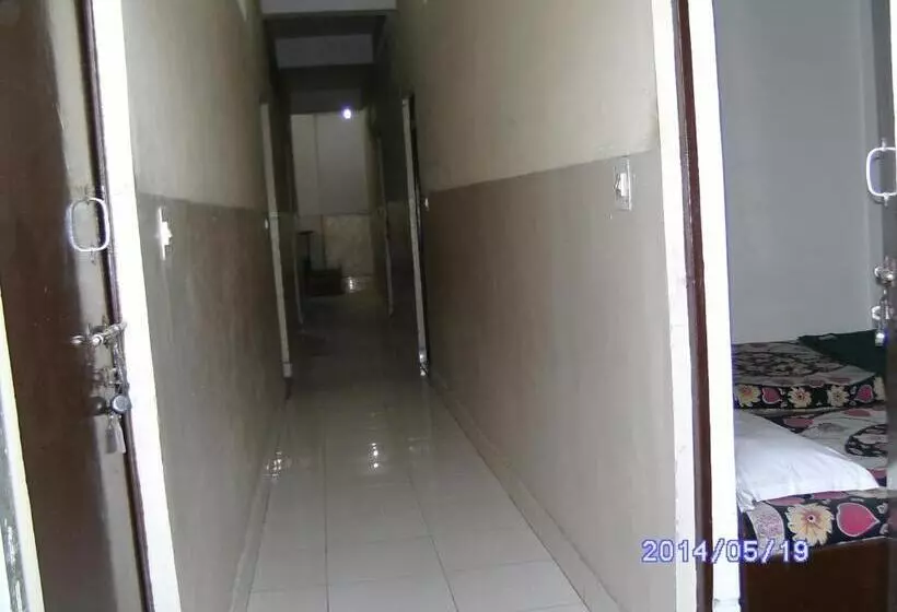 ペンション Agra Paying Guest House