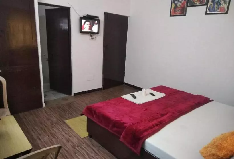 ペンション Agra Paying Guest House