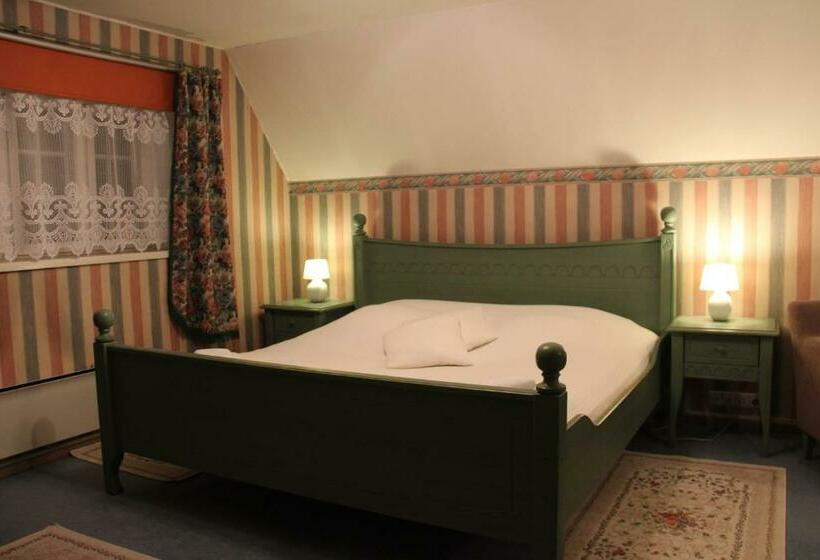 پانسیون Alex Maja