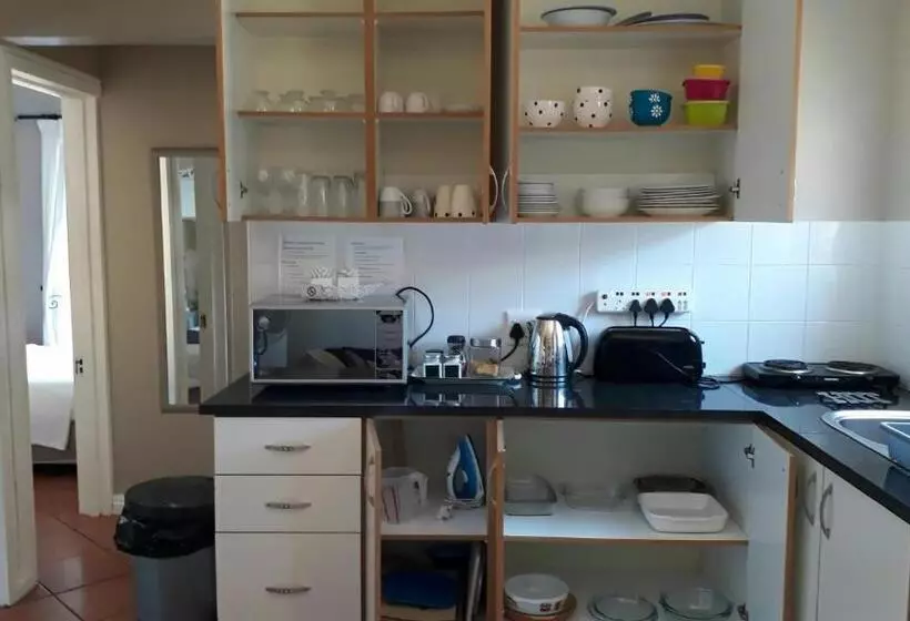 پانسیون Toscana Cottage