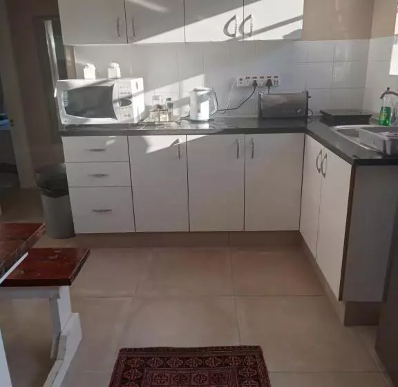 پانسیون Toscana Cottage