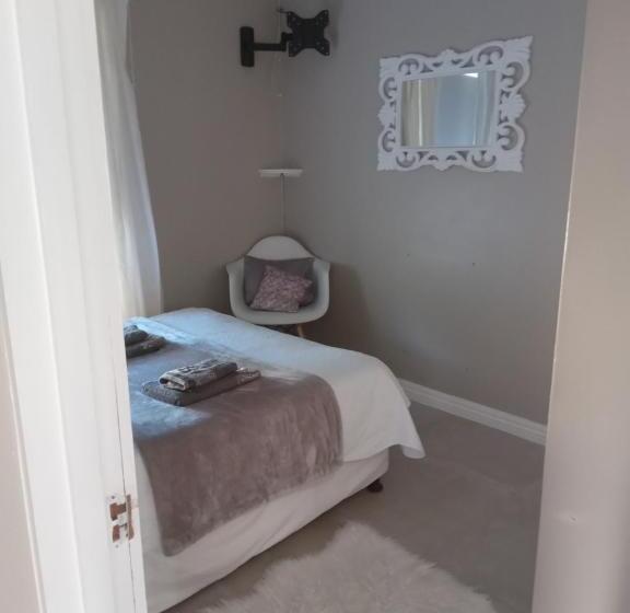 پانسیون Toscana Cottage