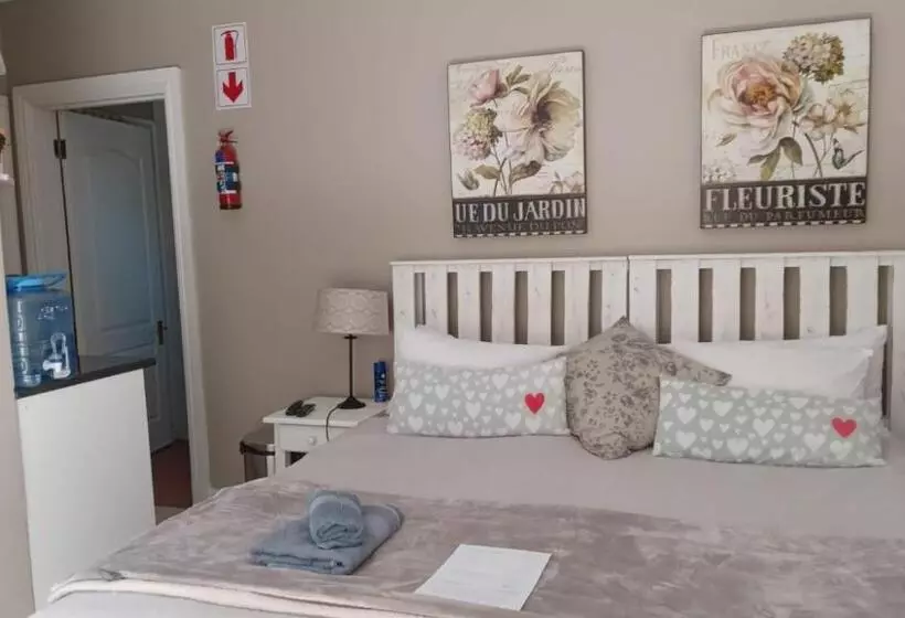 پانسیون Toscana Cottage