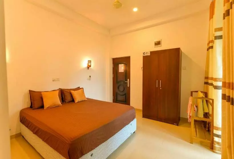 پانسیون 2b1 Weligama