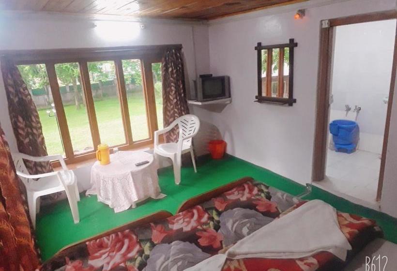 Panzió Zebrina, Pahalgam