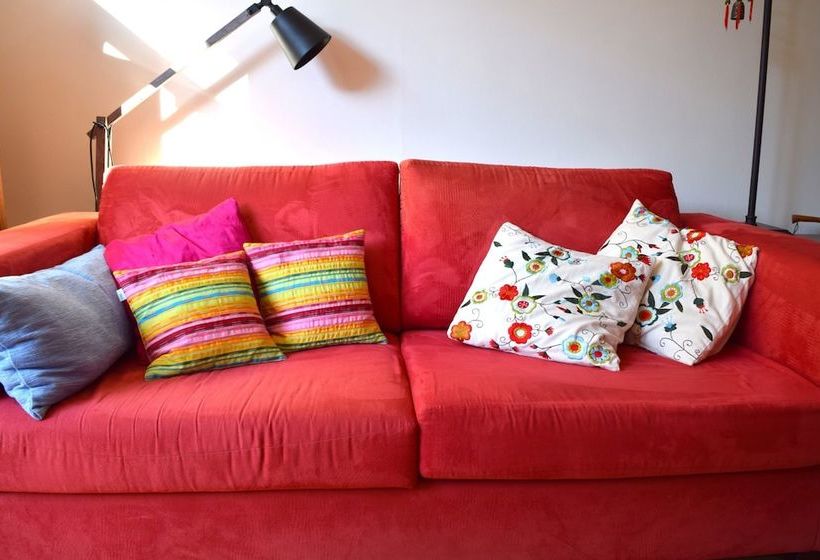 2 Bedroom Garden House In Tooting