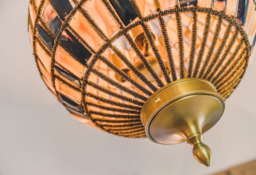 ベッドアンドブレックファースト Maison Sadina