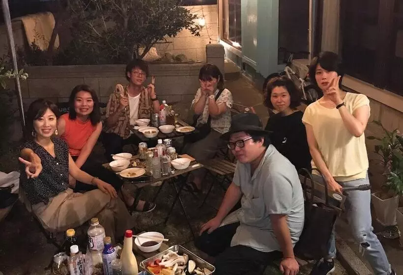 Majatalo Guest House & Bar Diamond Head