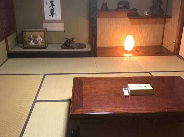 Pensão Guest House & Bar Diamond Head