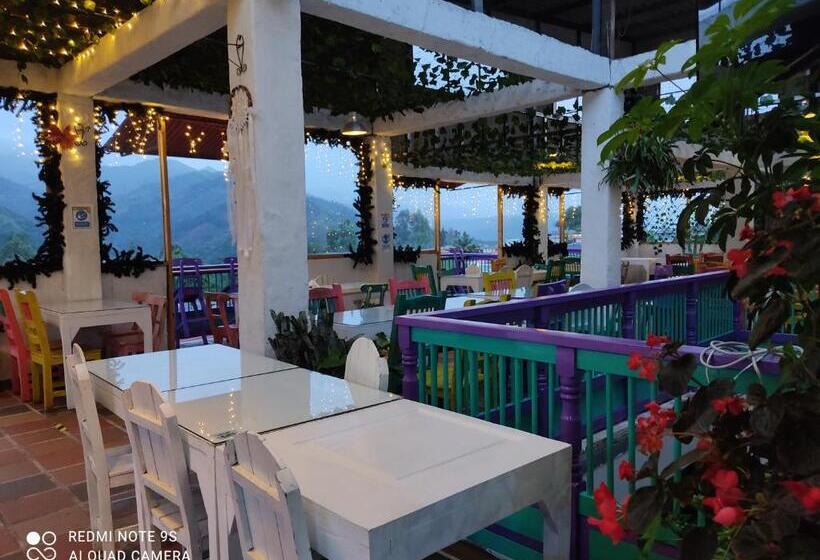 هتل El Patio De Mi Casa