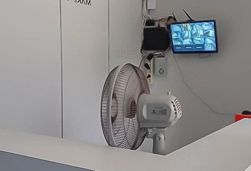 فندق Koolkost Near Living Plaza Balikpapan