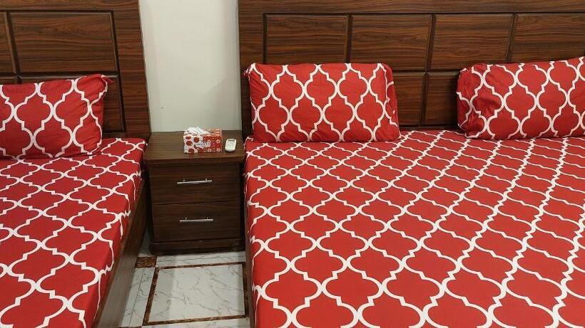 هتل Palace Inn Guest House