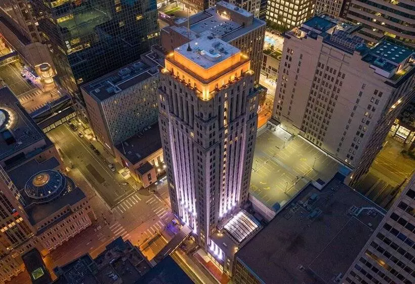 Rand Tower Hotel, Minneapolis, A Tribute Portfolio