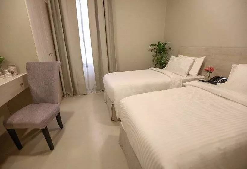 استراحتگاه Saken Village