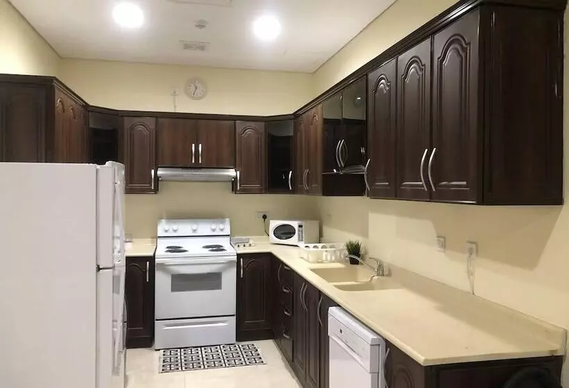 استراحتگاه Saken Village