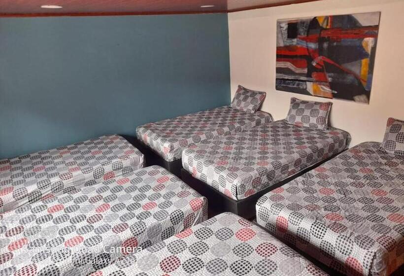 تختخواب و صبحانه Acogedor Hostal Usaquen La Parada Del Tren