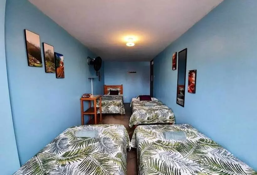 تختخواب و صبحانه El Tumi Aeropuerto