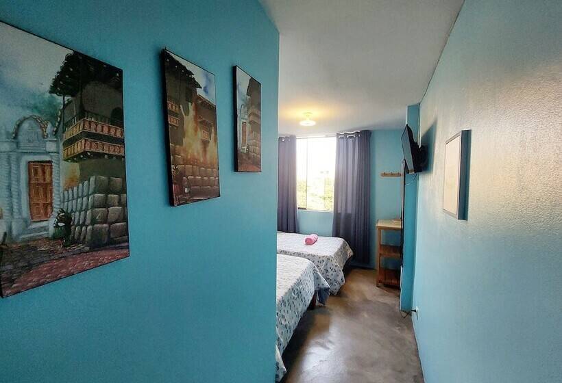 Bed and Breakfast El Tumi Aeropuerto