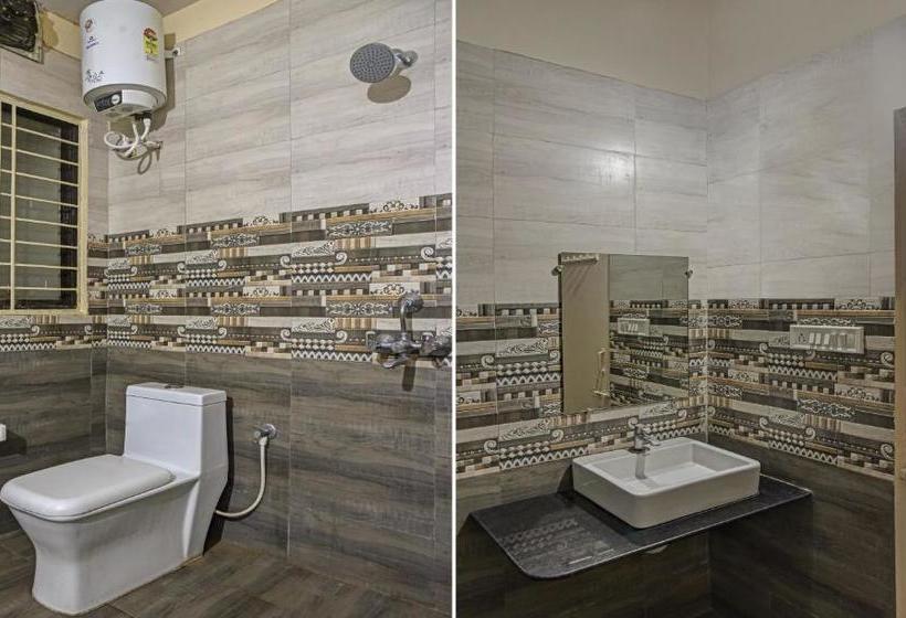 Hotel Treebo Trend Pleasure Suites