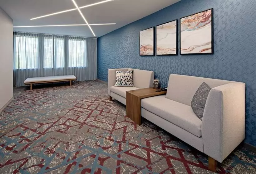 ホテル Residence Inn By Marriott Valencia