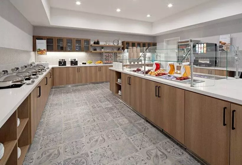 ホテル Residence Inn By Marriott Valencia