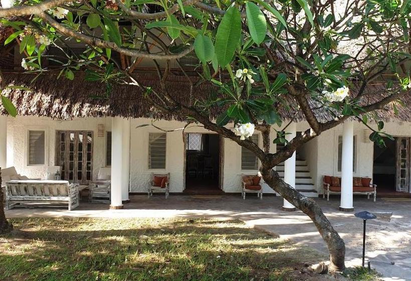 پانسیون Diwani Cottage