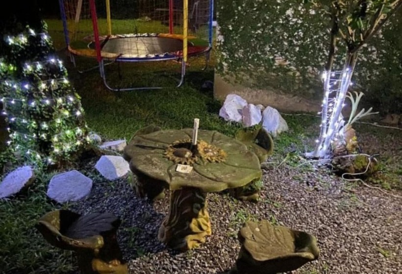 펜션 Hostel Cantinho Maneiro