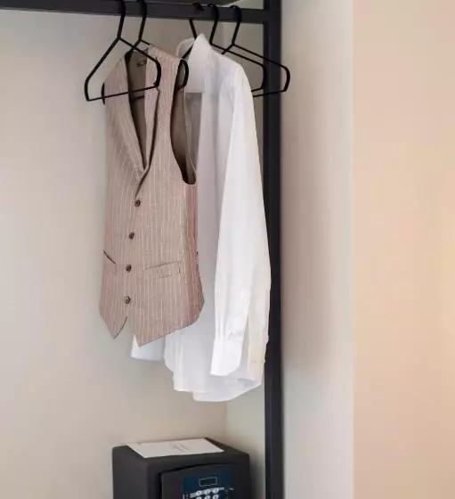 ベッドアンドブレックファースト Bed&breakfast Filomare