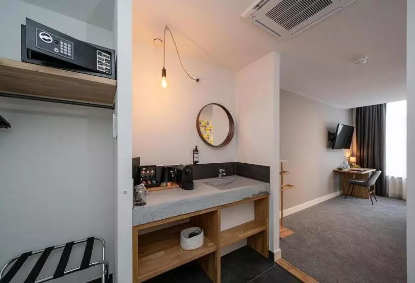 Boutique Hotel & Brasserie De Heerlyckheid