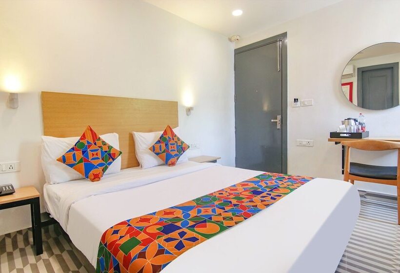 Fabhotel Chawla House