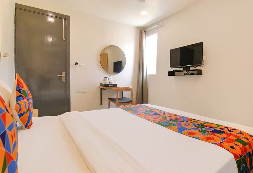 Fabhotel Chawla House