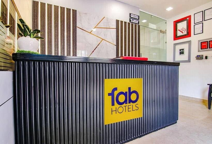 Fabhotel Chawla House
