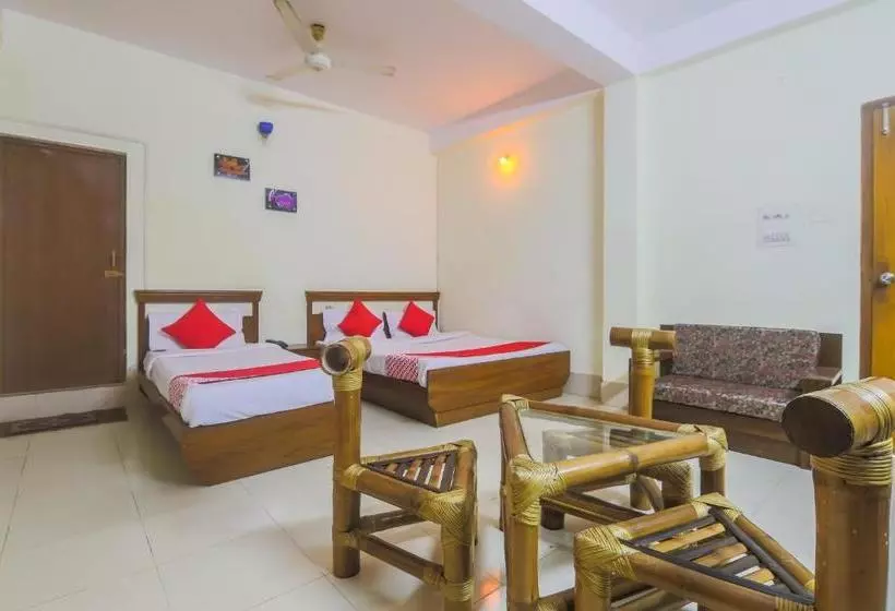Hotelli Oyo 27059  Grand City